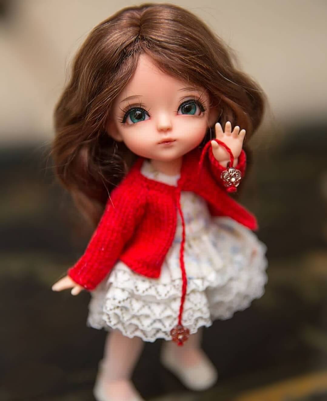 Beautiful Doll DP For WhatsApp