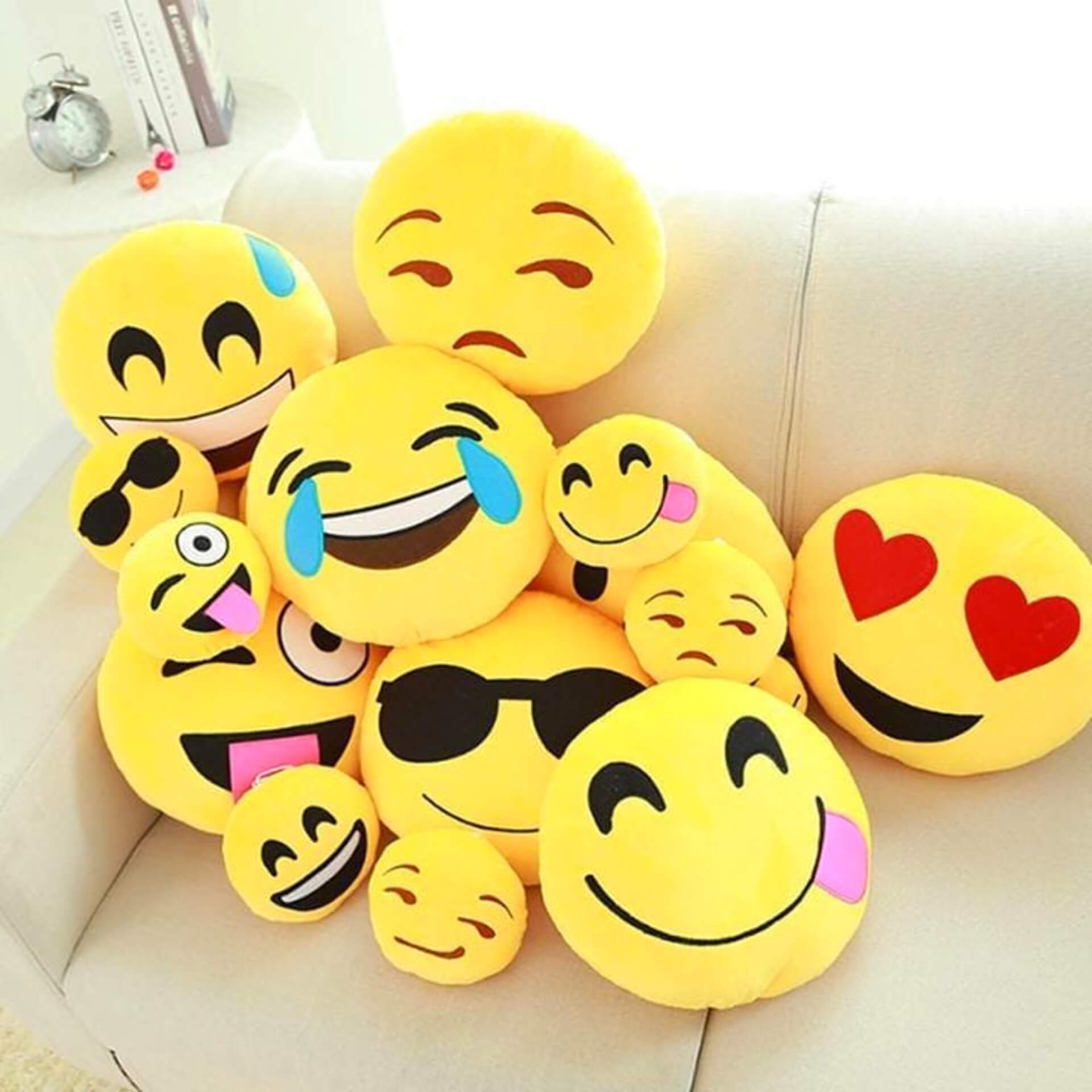 Happy Emojis DP
