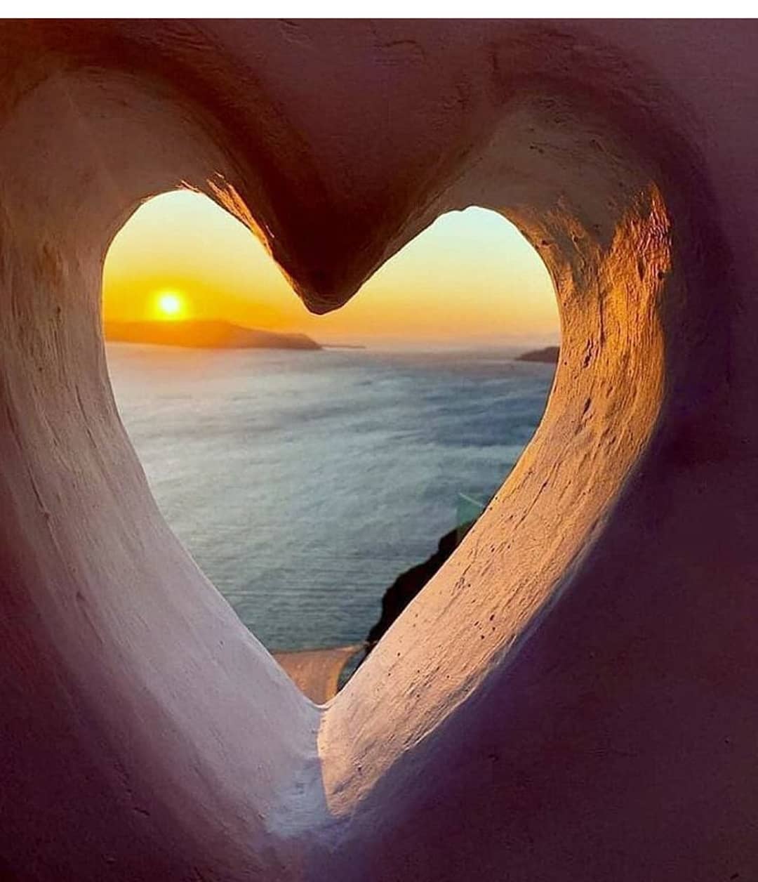 Heart shape Instagram profile picture