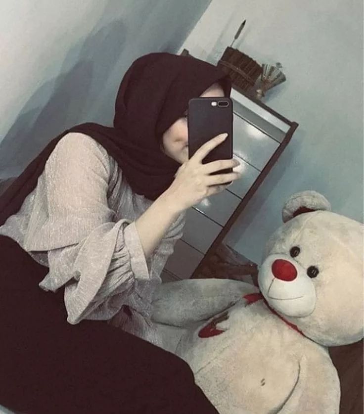 islamic girl Instagram profile picture