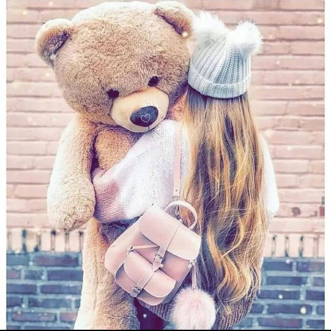 Girl holding teddy Dp for Instagram