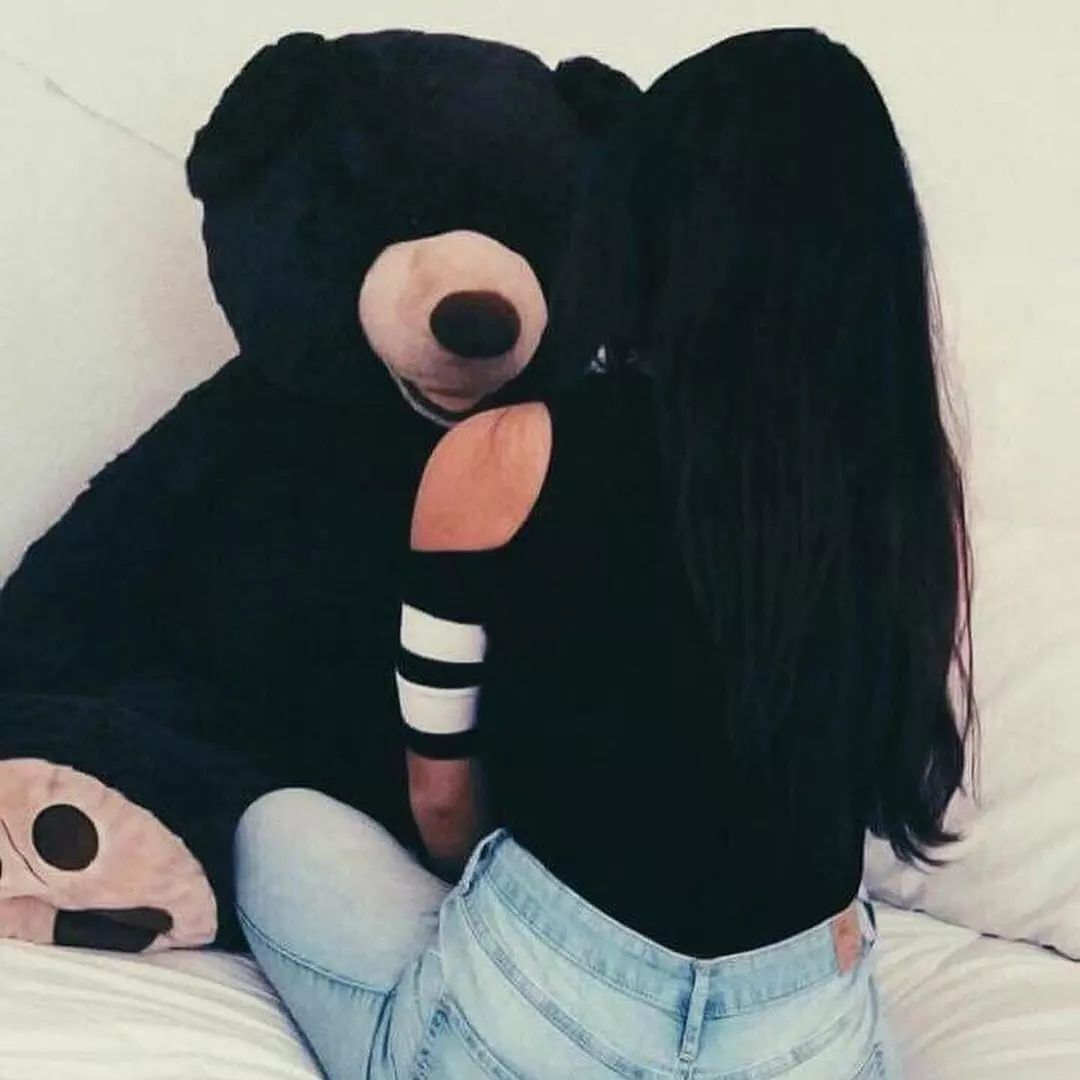 Girl with teddy Dp for Instagram