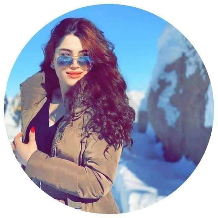 Stylish girl Instagram profile picture