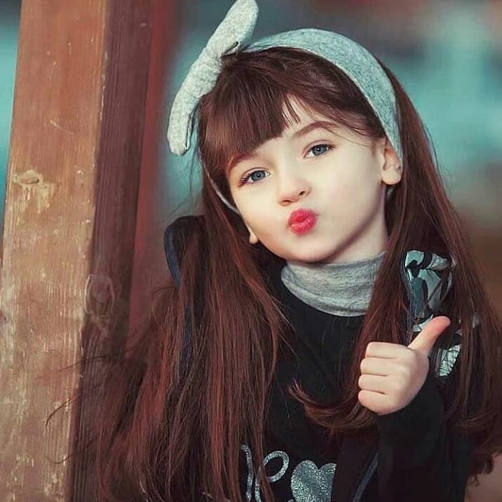 Beautiful Girl Instagram Profile DP Pictures, Images, HD Download - Photo #3205 - PNG Wala - Photo And PNG 100% Free Stock Images
