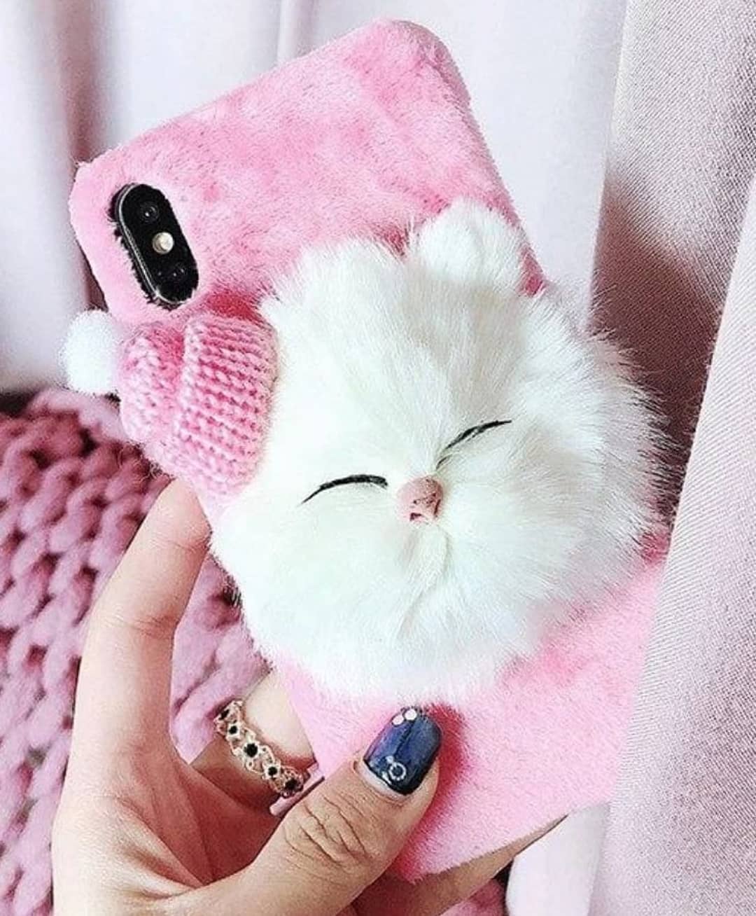 cute phone cover Instagram dp