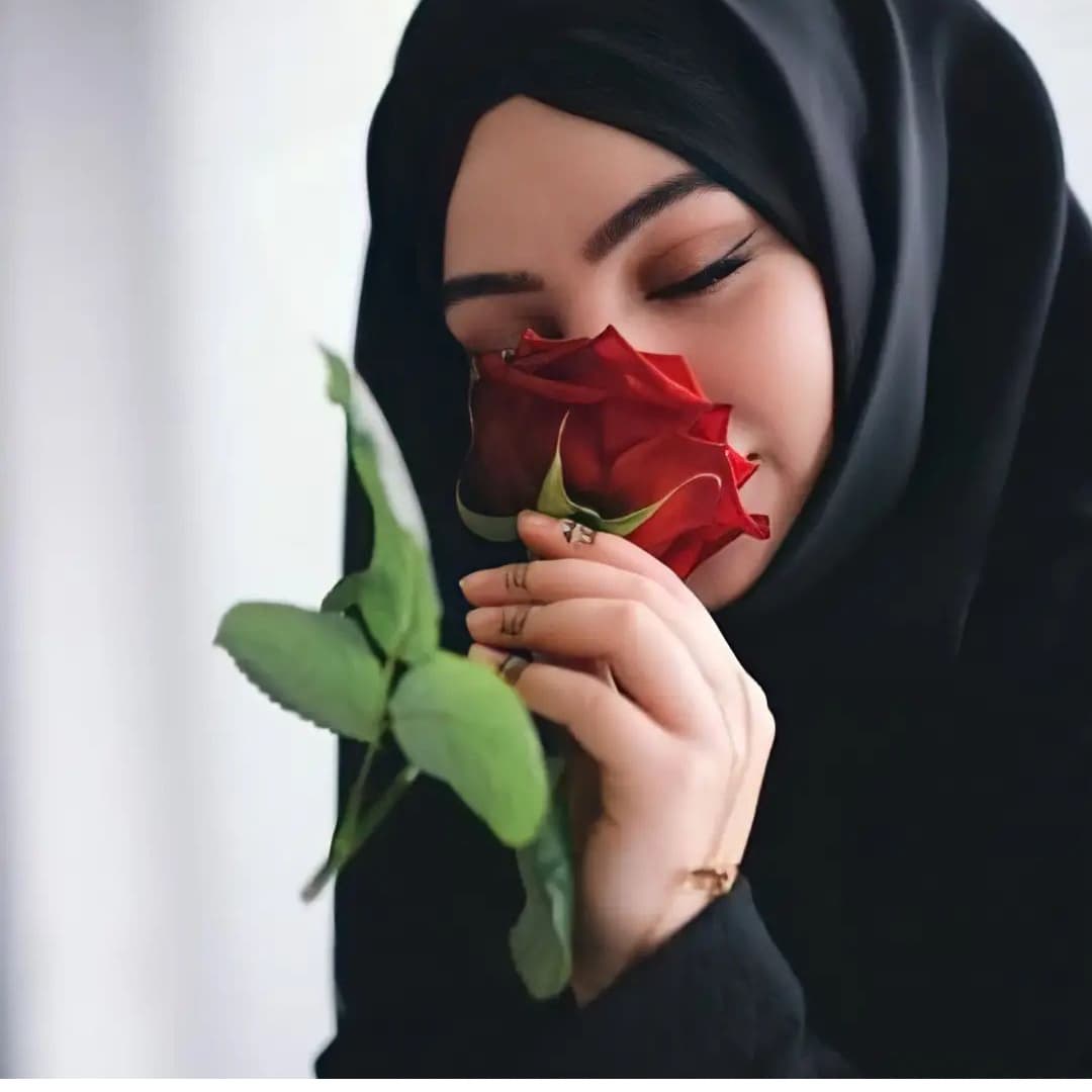 Hijab girl Instagram profile picture