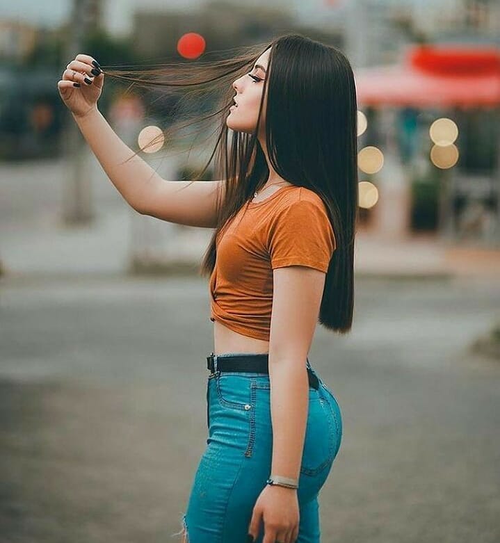 Instagram Girl dp