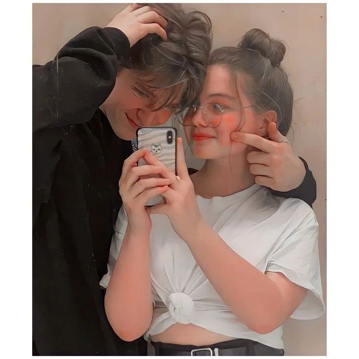 Instagram cute Couple DP